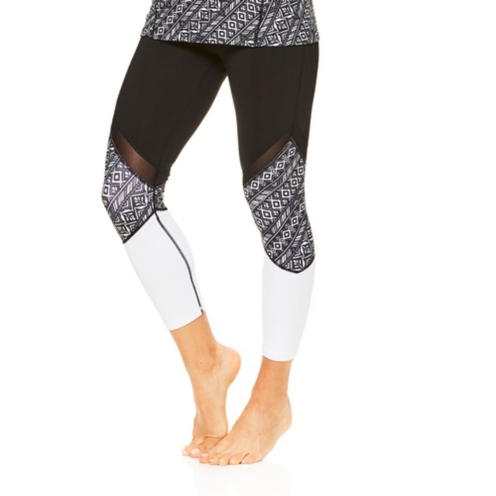 Gaiam Mantra Mesh Yoga Capri Leggings XS